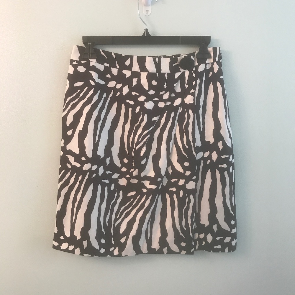 Ann Taylor Petites silk / wool  size 0P skirt